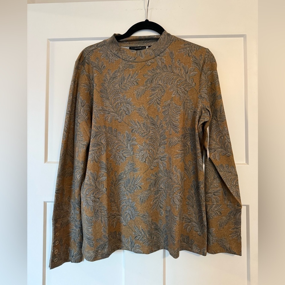 NWT Rafaella long sleeve sweater sz m